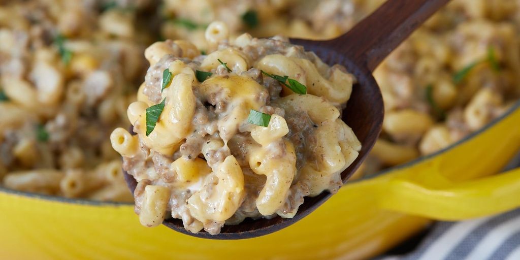Creamy Ground Beef Mac and Cheese