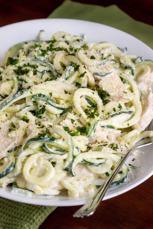Creamy Lemon Chicken and Zucchini Pasta