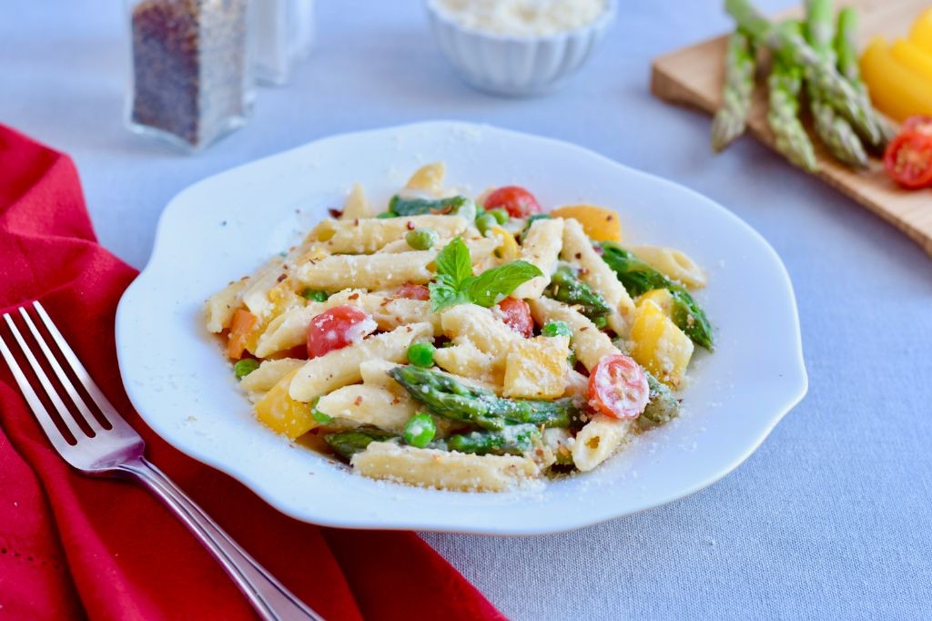 Creamy Lemon Pasta Primavera
