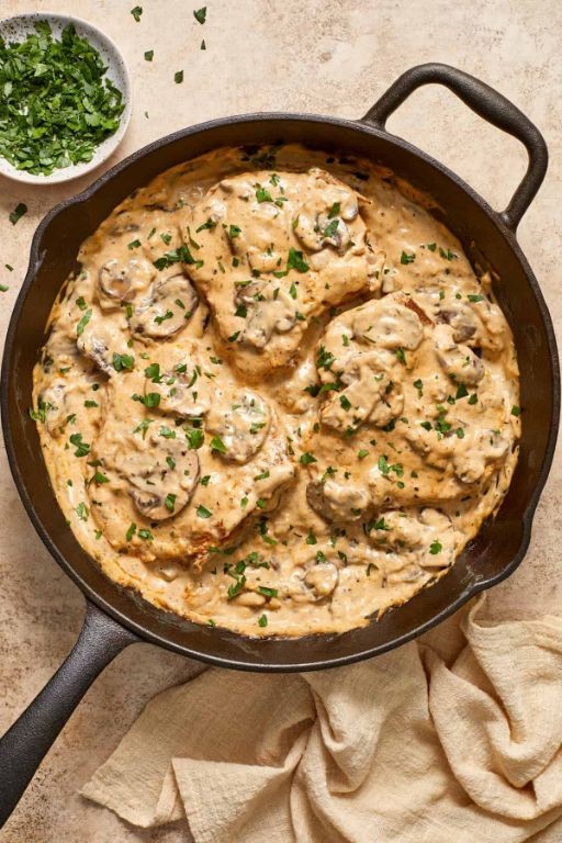 Creamy Mushroom Skillet Pork Chops