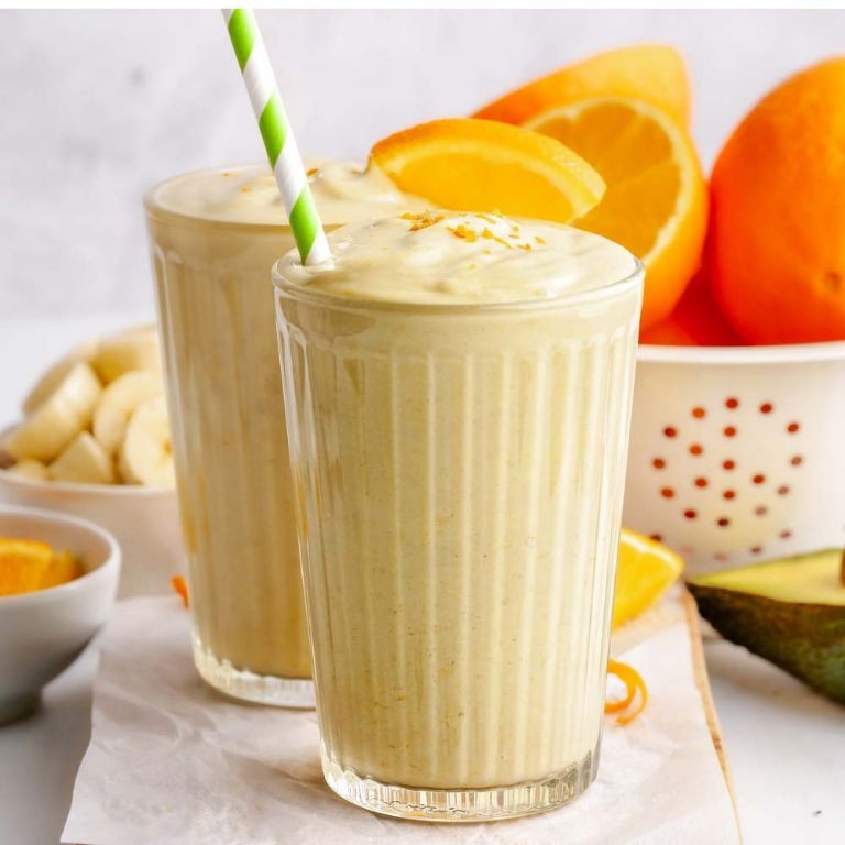 Creamy Orange Banana Smoothie