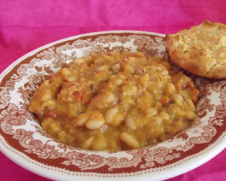Creamy Pink Bean Soup