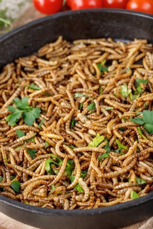 Crispy Fried Mealworms with Spicy Dip