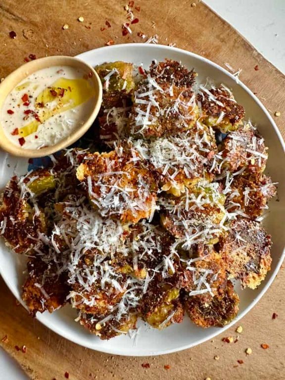 Crispy Parmesan Brussels Sprouts Chips