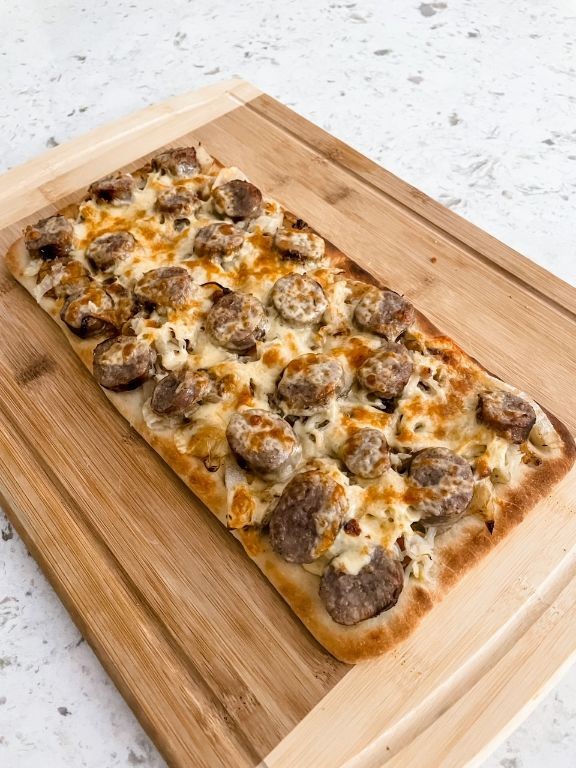 Crispy Sausage and Sauerkraut Flatbread Pizza