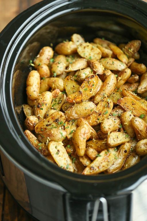 Crock Pot Herbed Mediterranean Potatoes