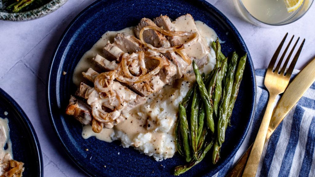 20 Juicy Pork Chops Crock Pot Recipes for Busy Weeknights