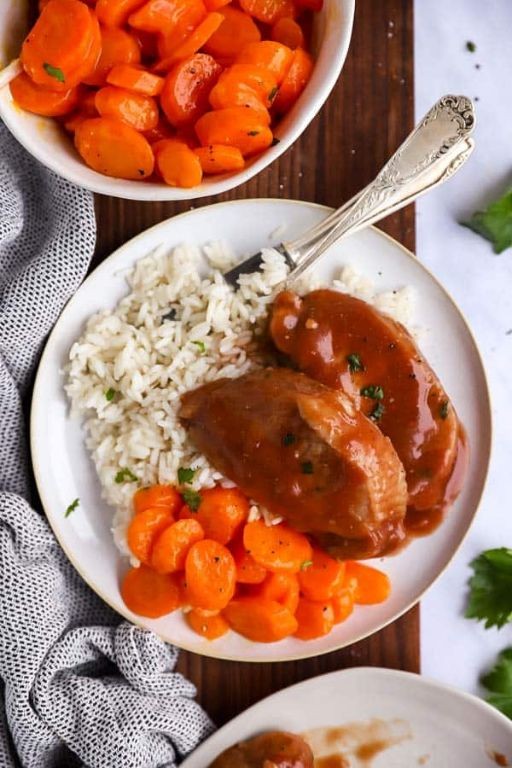 Crock Pot Pork Steaks with Cranberry Sauce