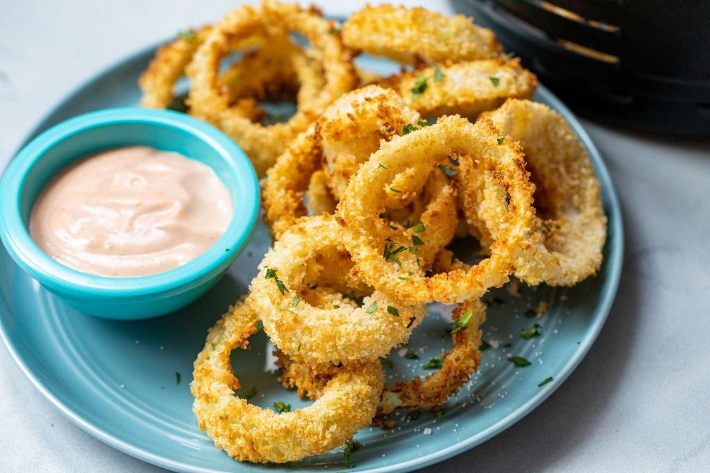 Crunchy Air Fryer Onion Rings