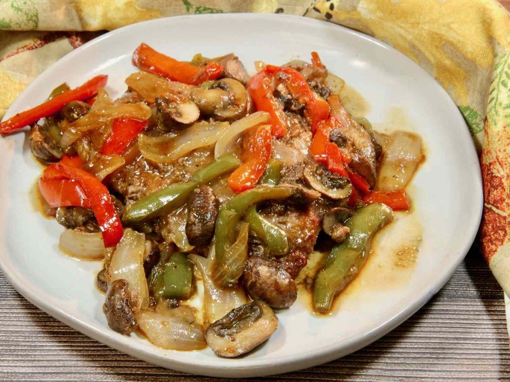 Cube Steak with Peppers and Onions