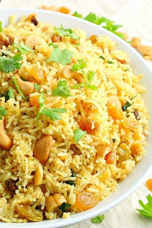 Curry Fried Rice with Cashews and Raisins