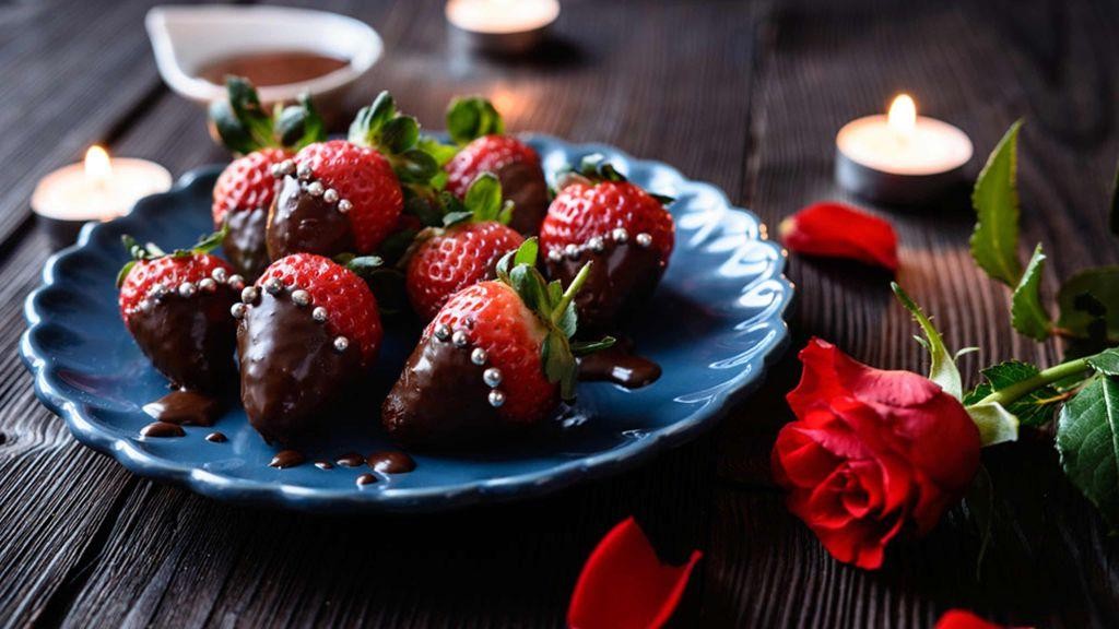 Dark Chocolate Covered Strawberries