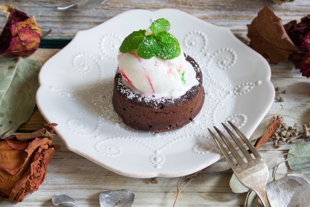 Dark Chocolate Mint Volcano Cake