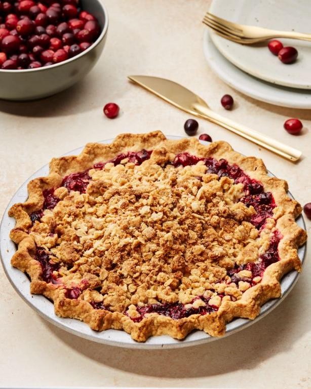 Dutch Cranberry Crumb Pie with Oat Topping