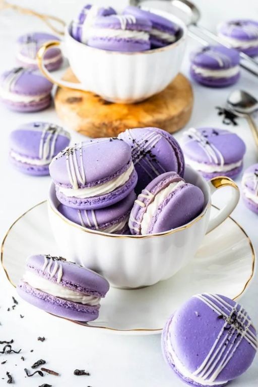 Earl grey and violet macarons