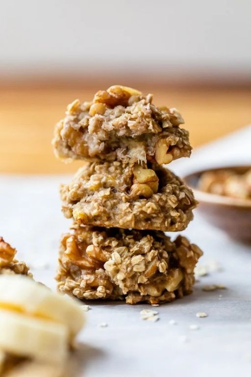Easy Banana Oat Cookies