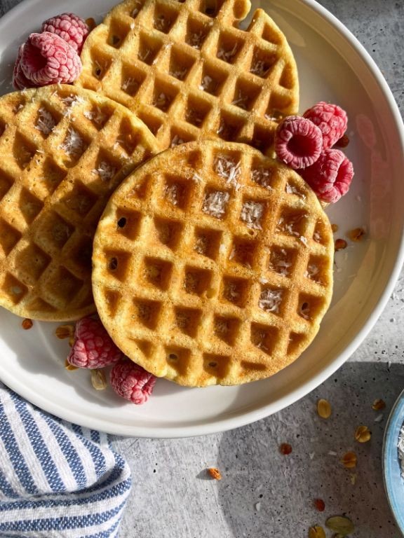 Easy Coconut Flour Waffles