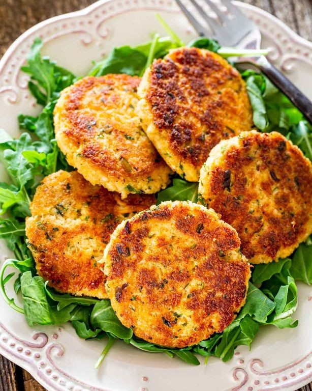 Easy Crab Meat Cakes