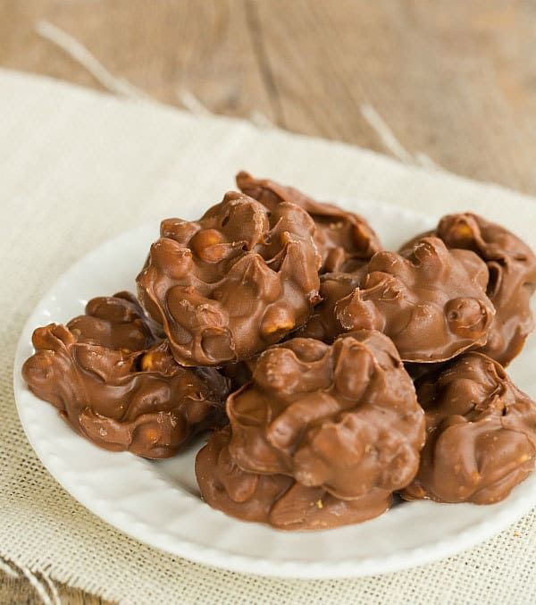 Easy Slow Cooker Chocolate Peanut Butter Clusters