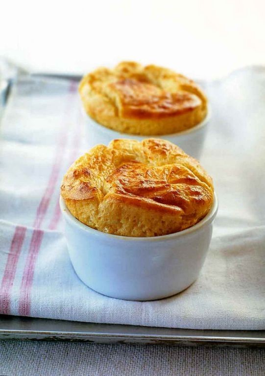 Egg Beaters Soufflé with Gruyere Cheese
