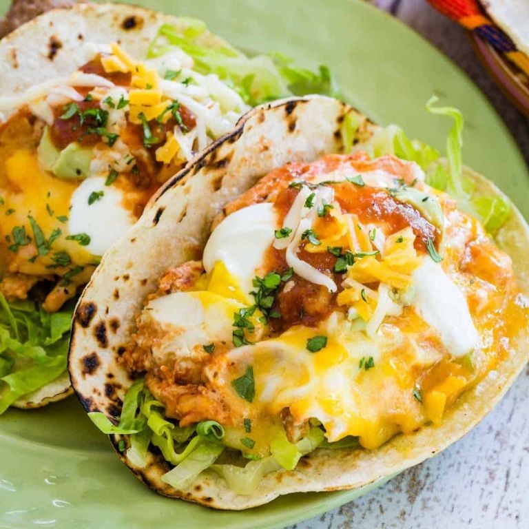 Egg Beaters Tacos with Salsa and Sour Cream