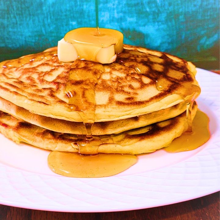 Einkorn Pancakes with Maple Syrup