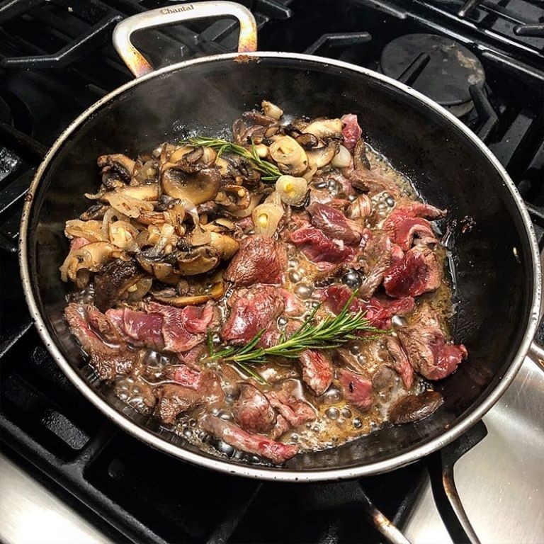 Elk Roast with Shallot and Mushroom Sauce
