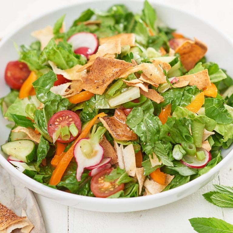 Fattoush (Levantine Bread Salad)