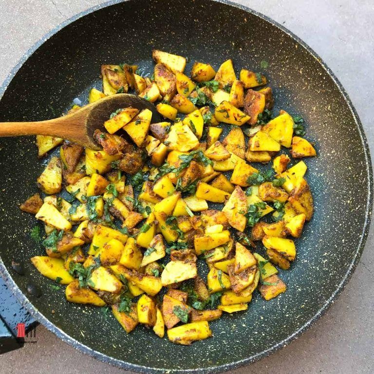 Fenugreek Roasted Potatoes