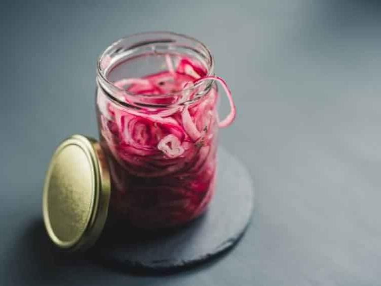 Fermented Red Onion Rings