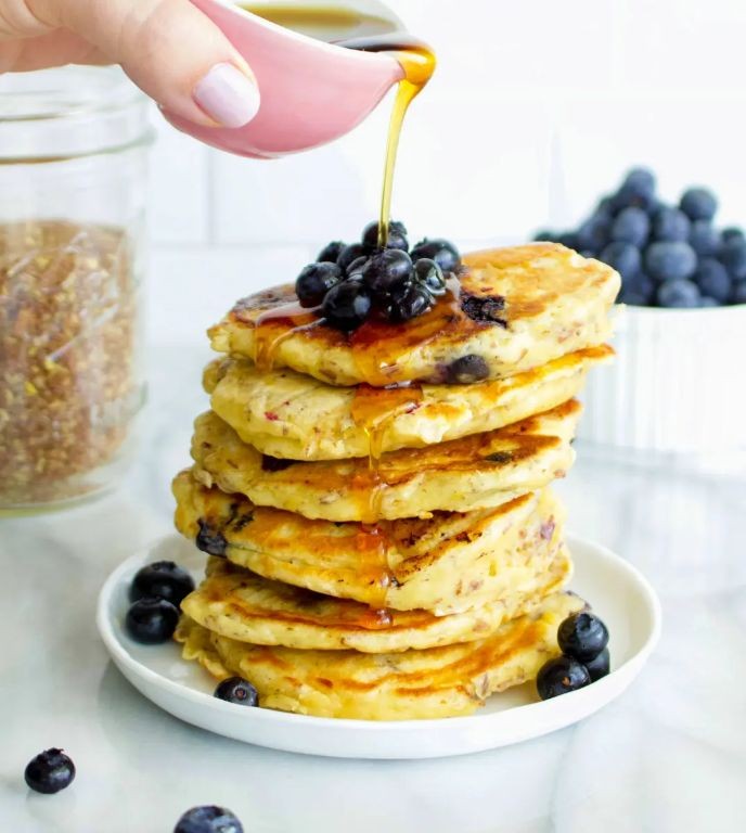 Flaxseed Pancakes with Mixed Berries
