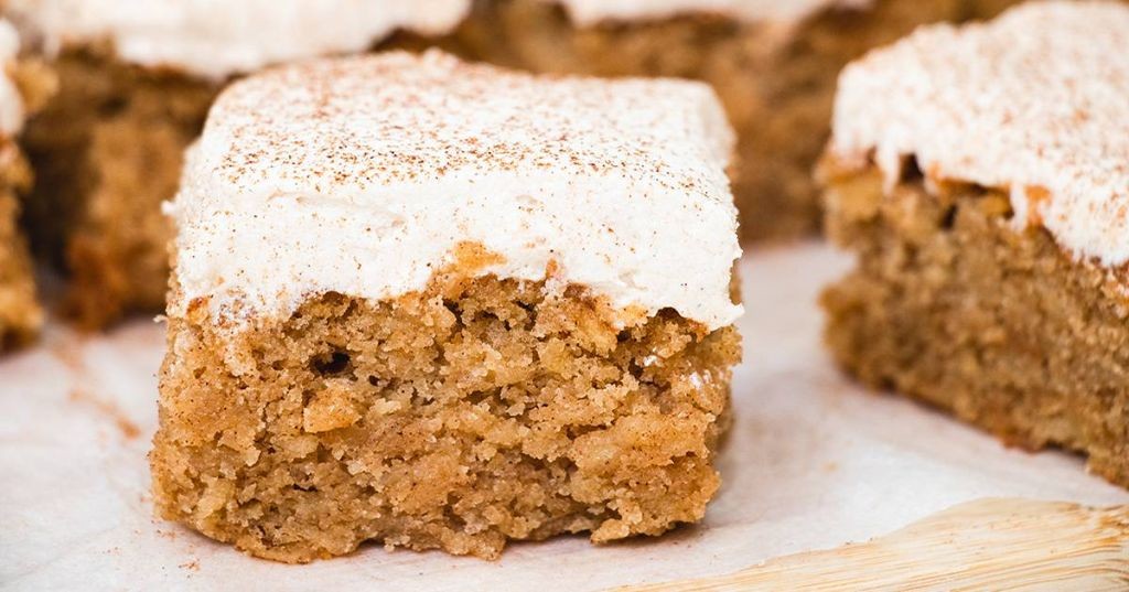 Flourless Apple Cinnamon Cake