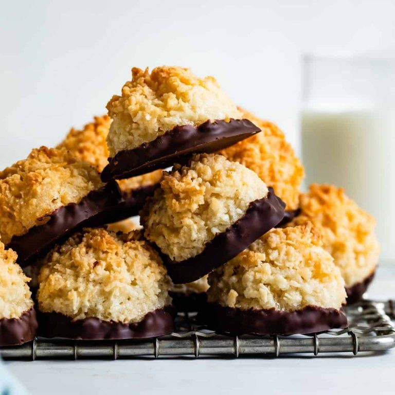 Flourless Coconut Macaroons
