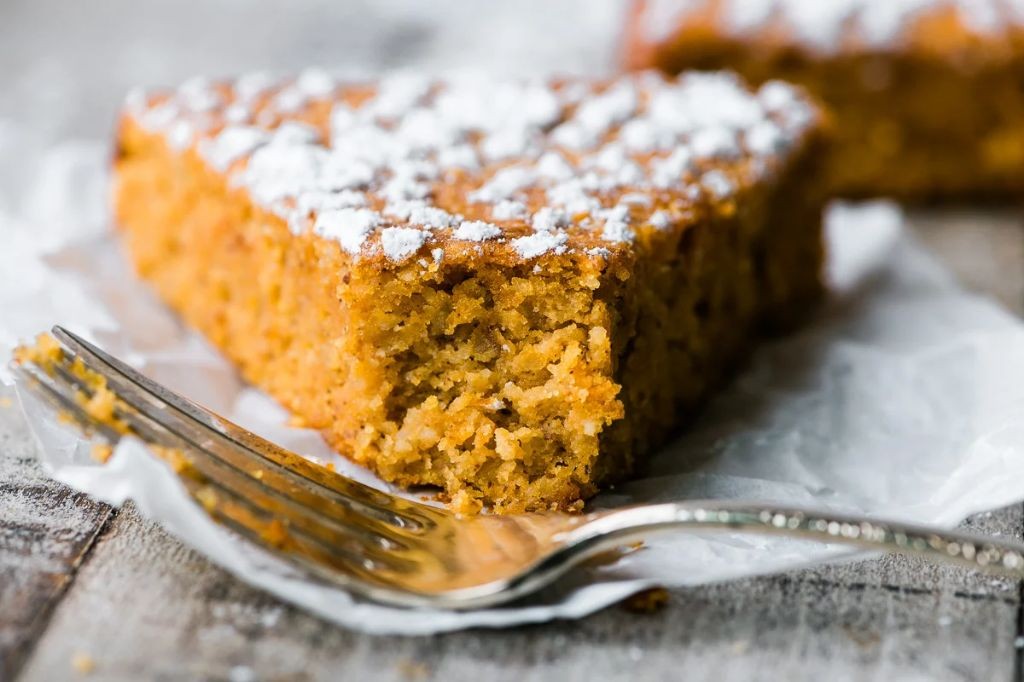 Flourless Pumpkin Spice Cake
