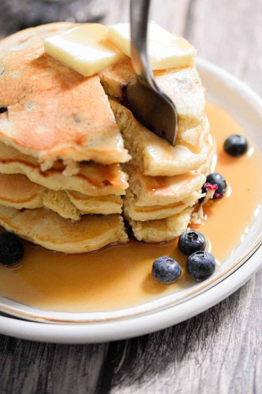 Fluffy Bisquick Pancakes with Blueberry Compote