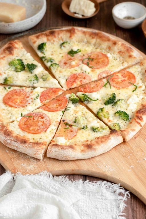 Four Cheese White Pizza