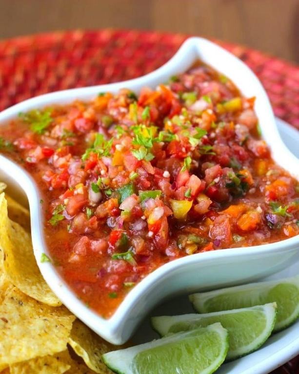 Fresh Tomato Salsa with Cilantro and Lime