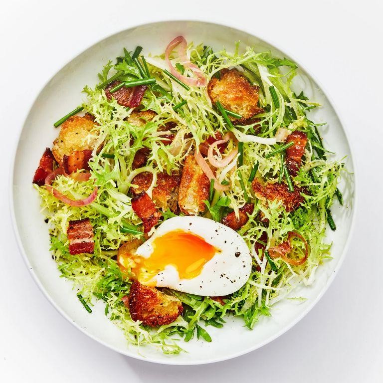 Frisee Salad with Warm Bacon Dressing