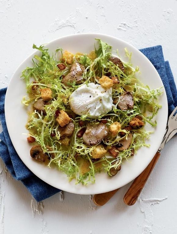 Frisee and Chicken Liver Salad