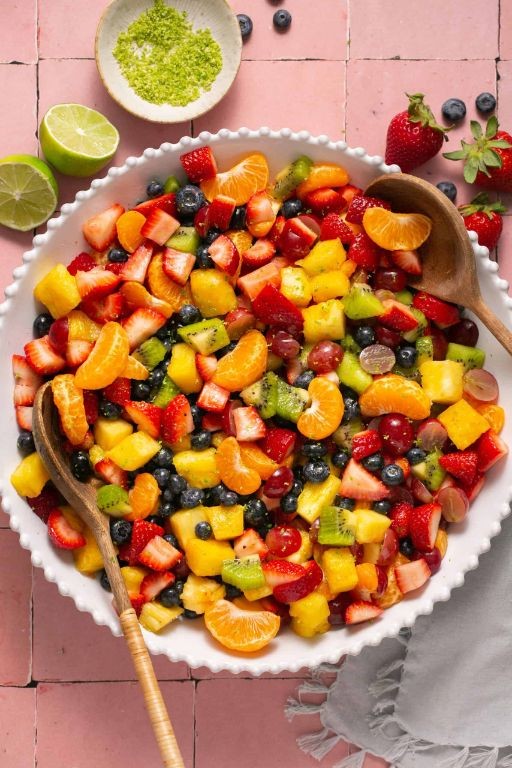 Fruit salad with honey and lime