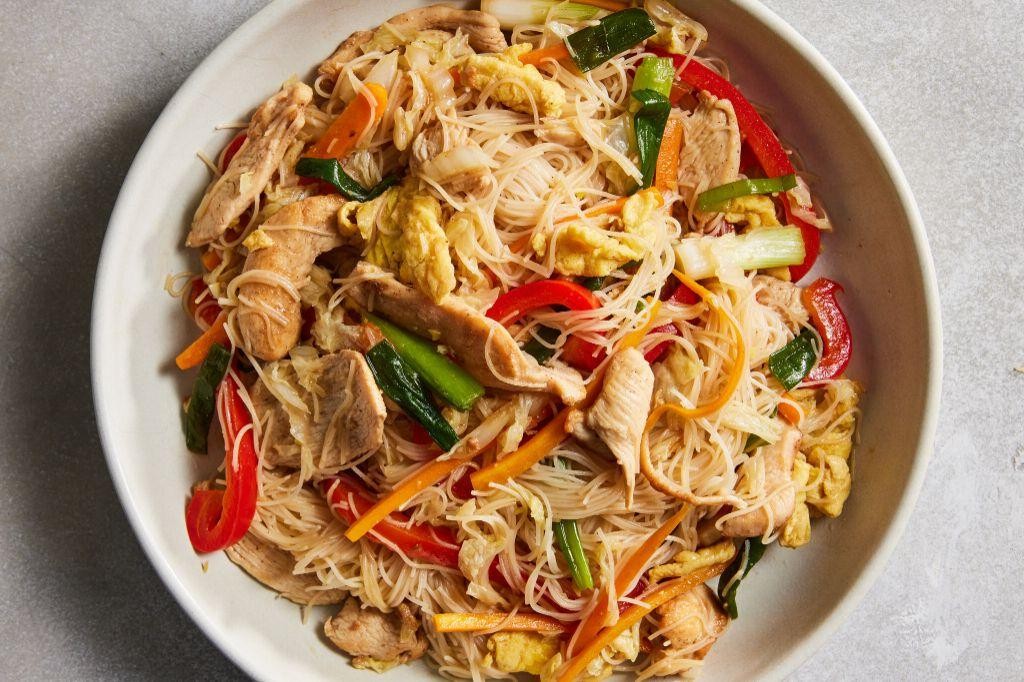 Garlic Butter Chicken Mai Fun