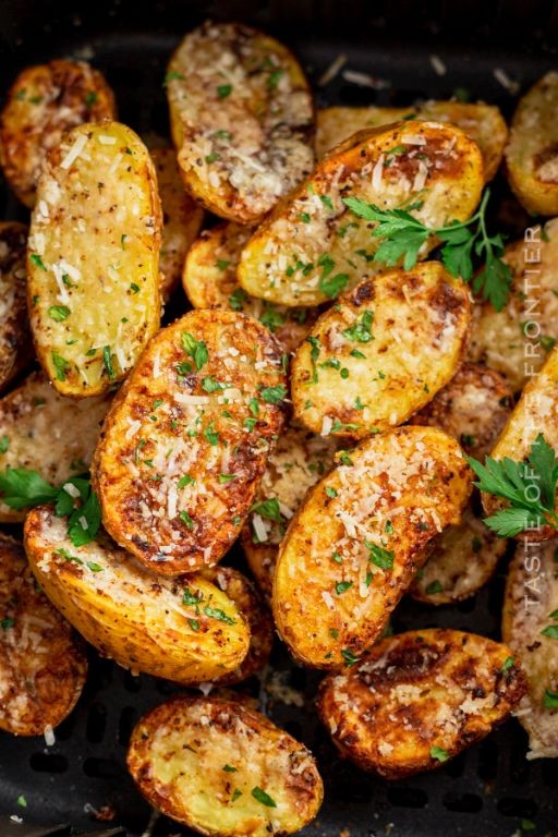 Garlic Parmesan Air Fryer Potatoes