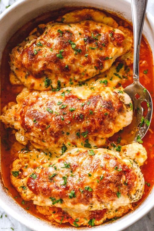 Garlic Parmesan Chicken and Cauliflower Casserole
