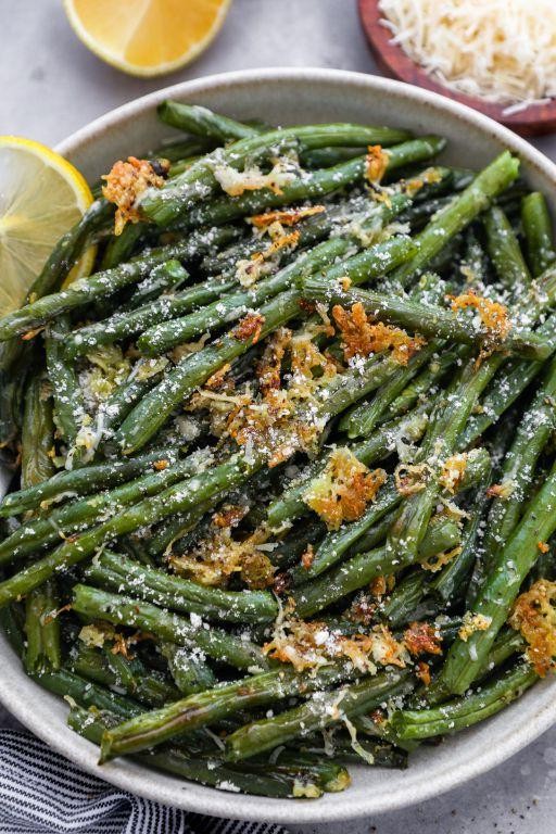 Garlic Parmesan Roasted Green Beans