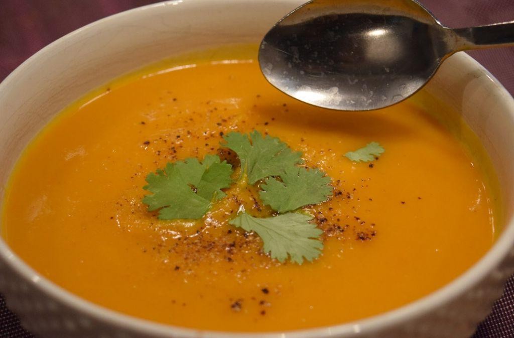Ghostly Coconut and Pumpkin Soup