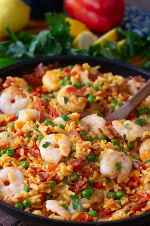Giant Marconi Pepper and Shrimp Paella