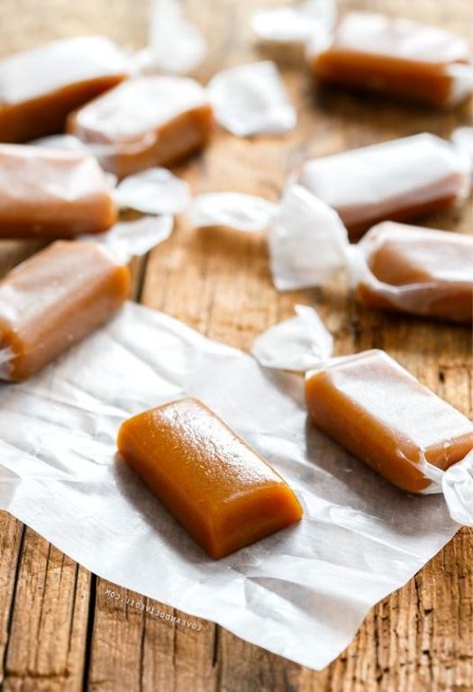 Gingerbread Caramel Clusters