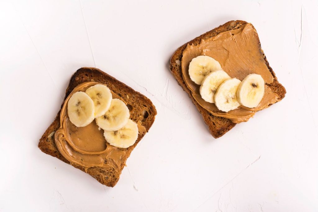 Glucose-boosted peanut butter toast