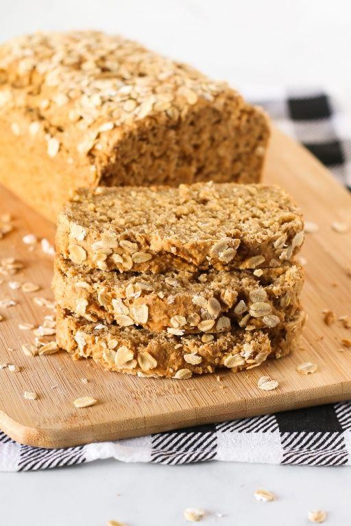 Gluten-Free Oatmeal Bread with Almond Flour