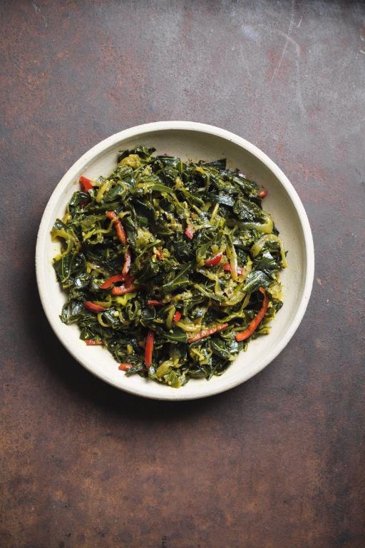 Gomen Wat (Collard Greens with Garlic and Ginger)